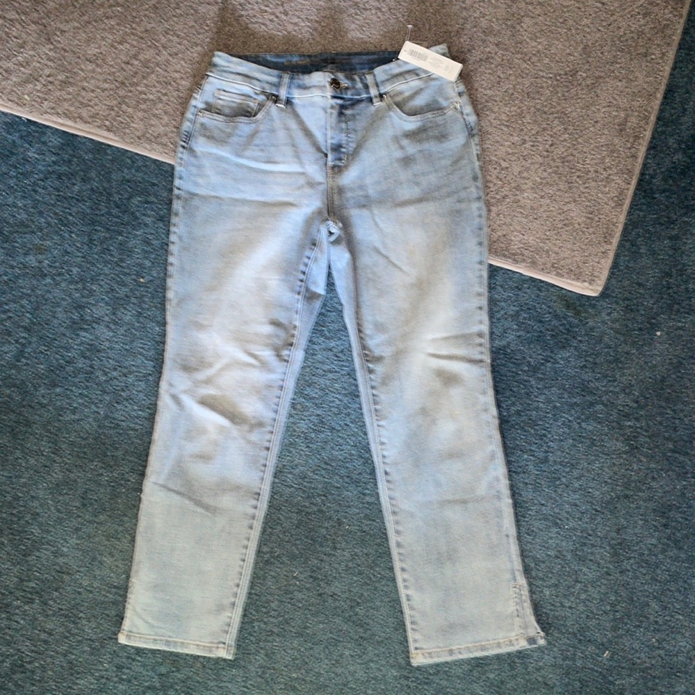 92% cotton Chico’s So Slimming Side Slit GF Slim Leg Ankle Sandpiper Indigo